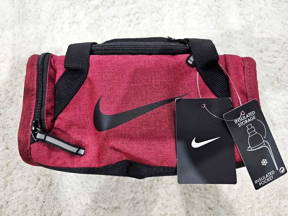 Nike Lunch Insulated Lunch Bag thumbnail