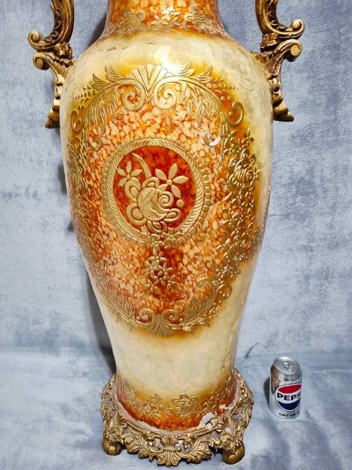 Rare 1940s Large Clay Fired Vase $240 - photo 4