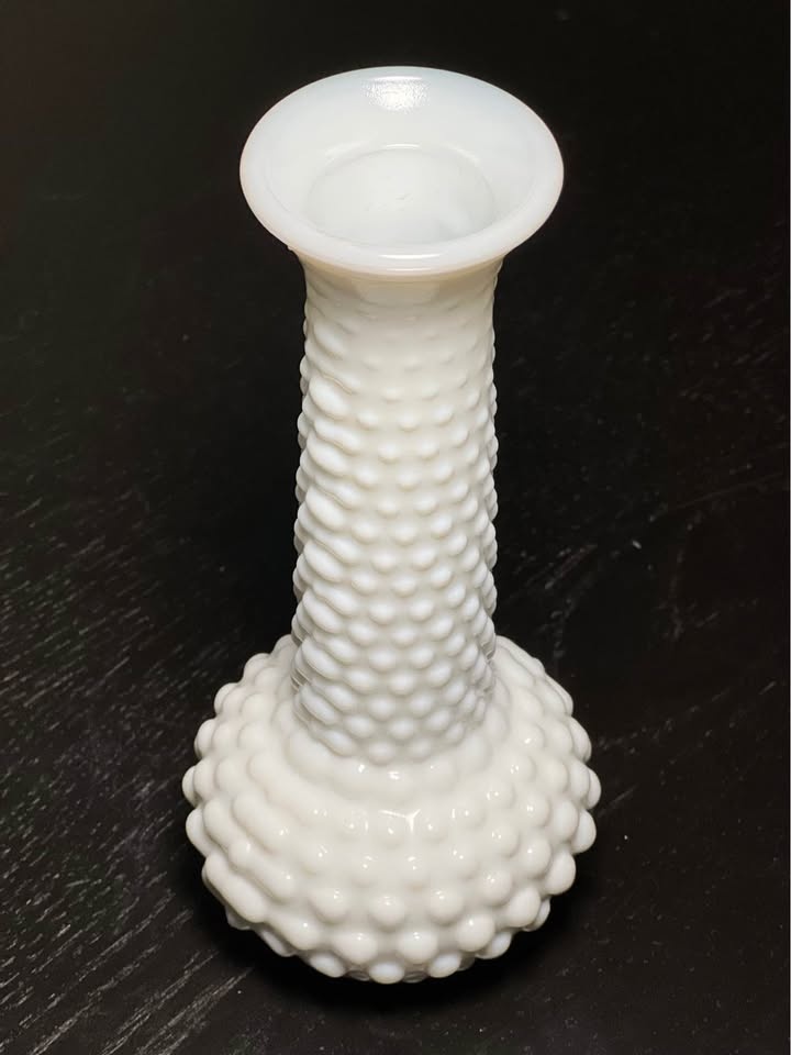 Vintage E.O. Brody Co. White Milk Glass Hobnail Bud Vase - photo 2