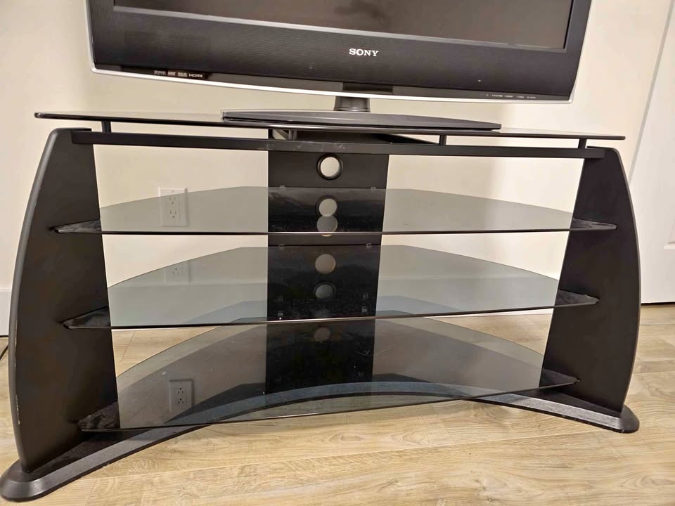 Modern Glass TV Stand / Media Console