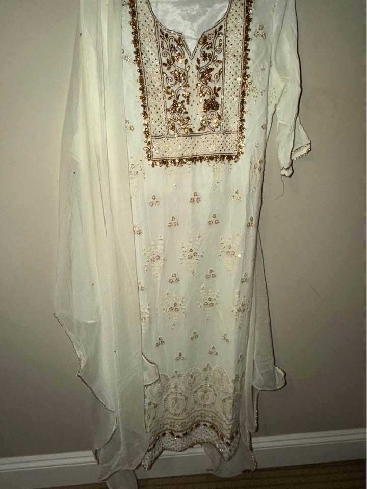 White Gold Embroidered Indian Dress - photo 2