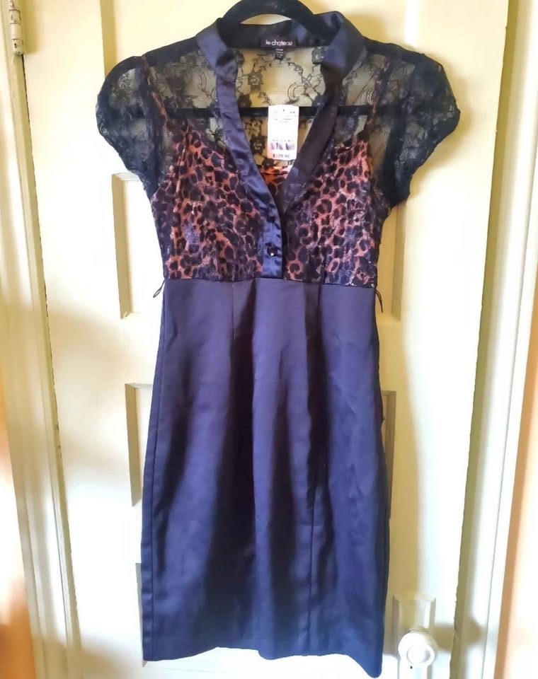 Brand new size XS Y2K leopard & lace pencil dress Le Chateau - photo 2