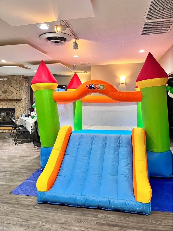Indoor kids Party - Bouncy Castle and Games