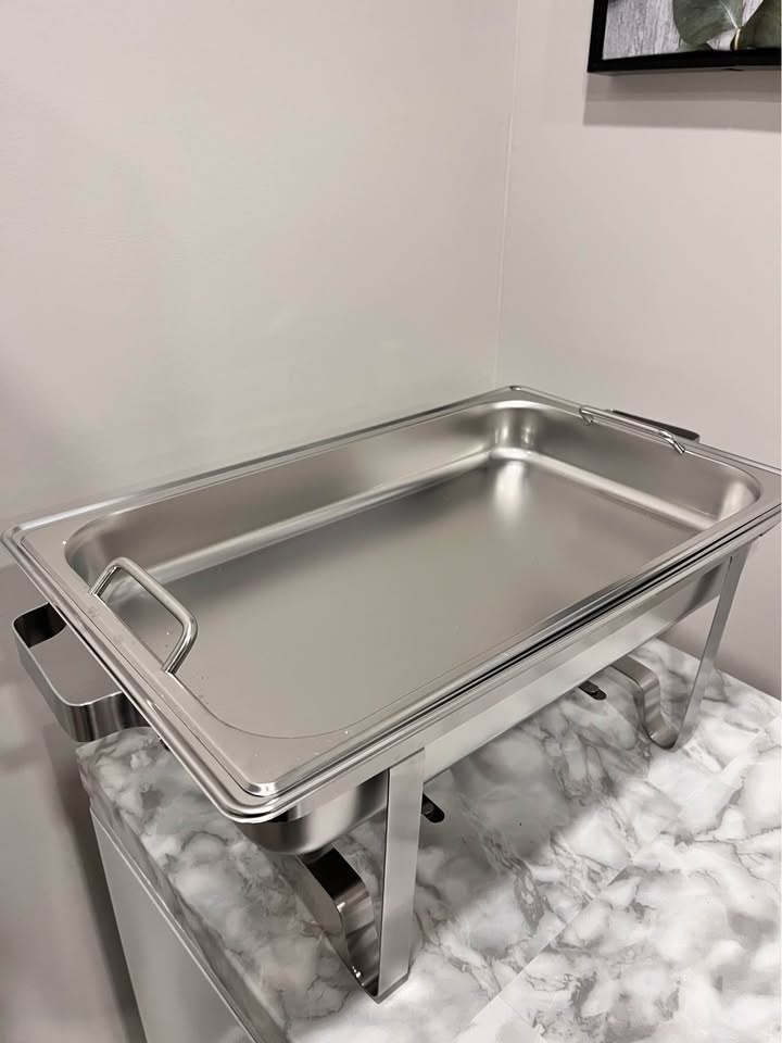 Full-Size Chafing Dish Rental (8 Qt) - photo 4