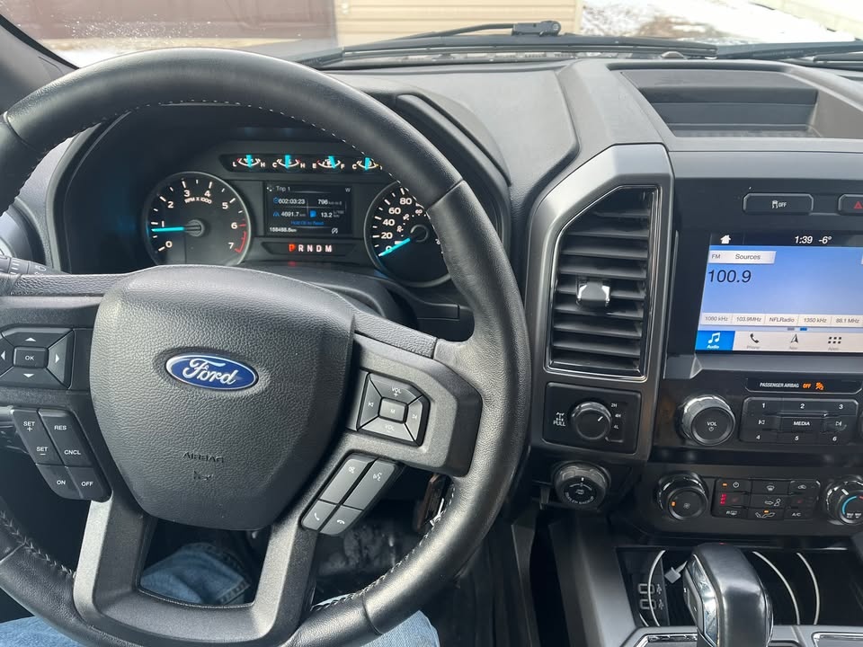 2019 Ford F-150 XLT Sport - photo 4