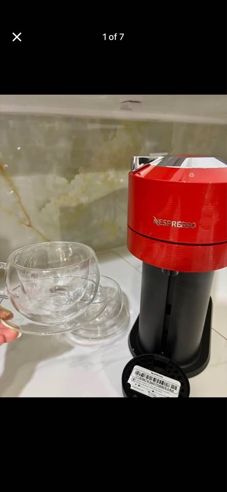 Nespresso Vertuo Next - Breville Canada Coffee Machine