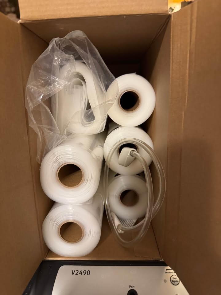 Food Saver Vacuum Sealer - photo 3