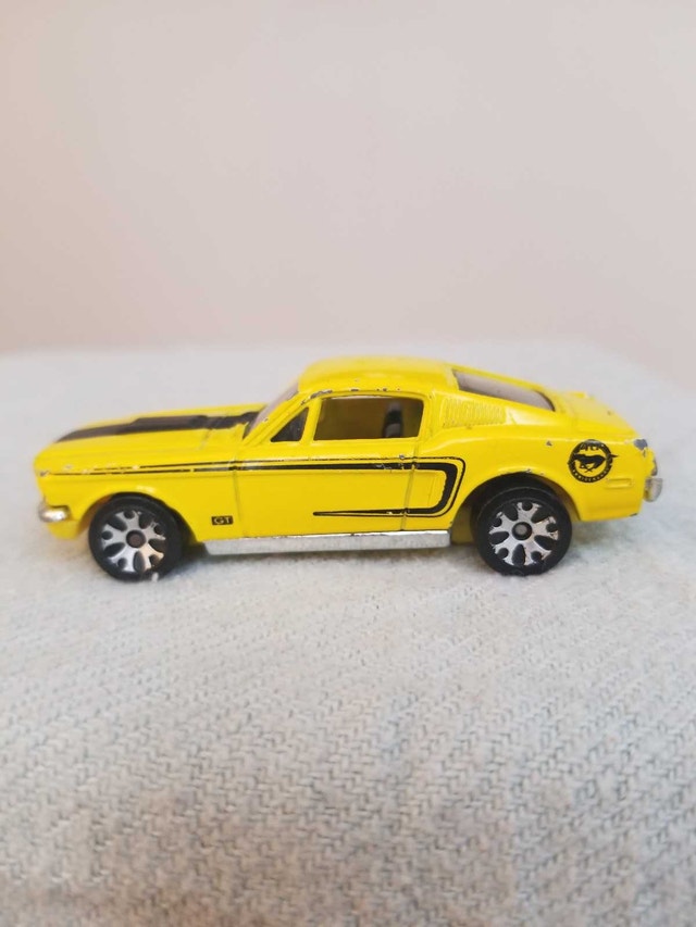 Matchbox 1968 Mustang GT - photo 2