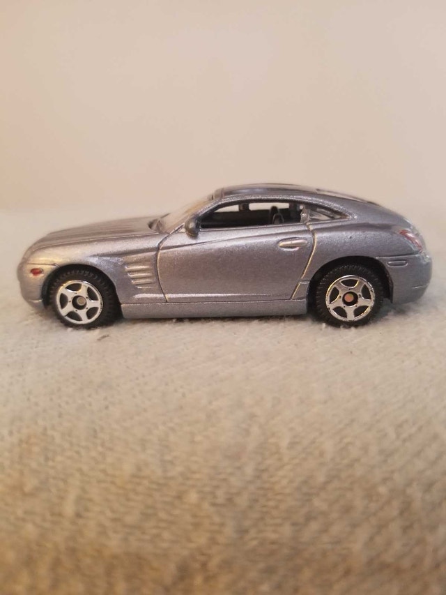 2003 Chrysler Crossfire Miniature Model Car - photo 2