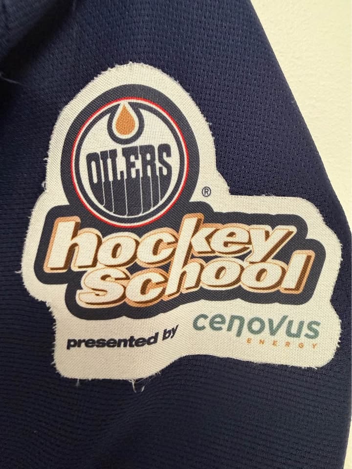 Oilers Jersey - Youth Small - photo 3