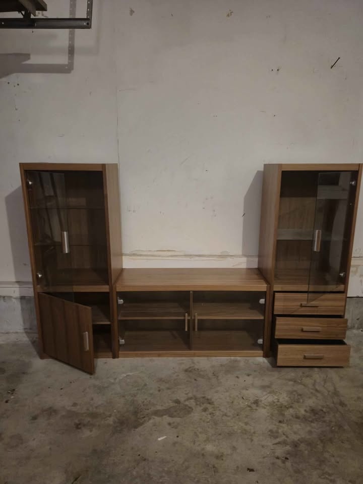 Glass Display Dressers - photo 2