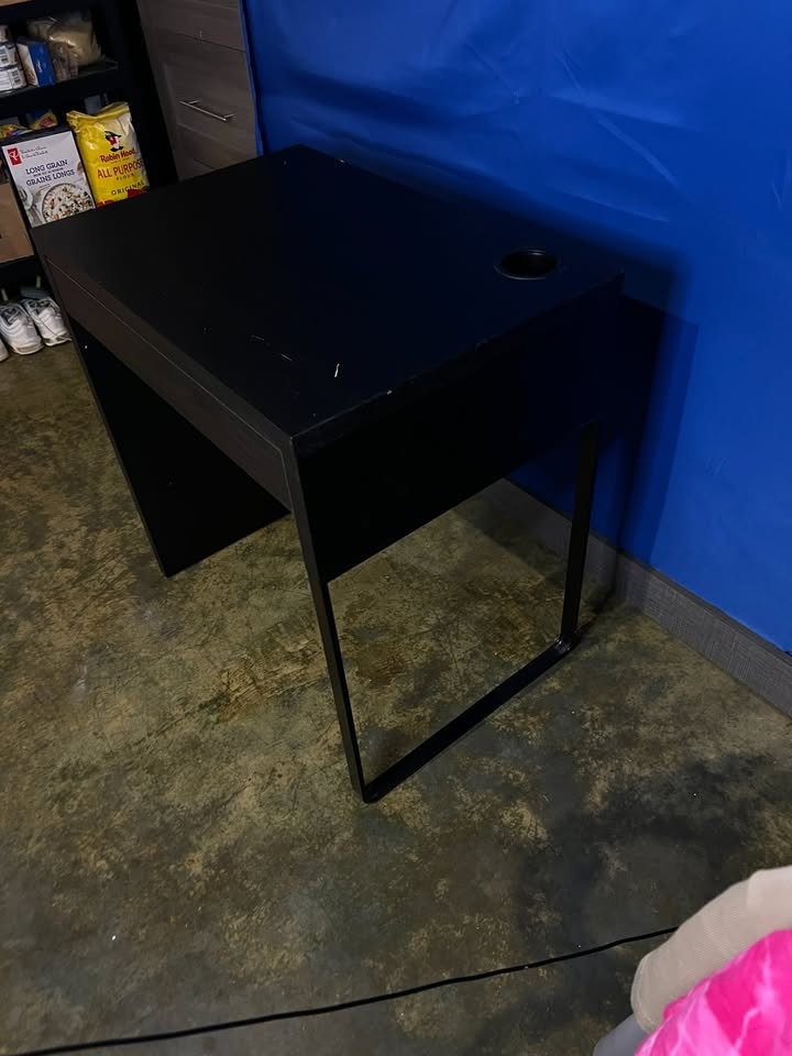 Small IKEA MICKE Office Desk (Black-Brown)
