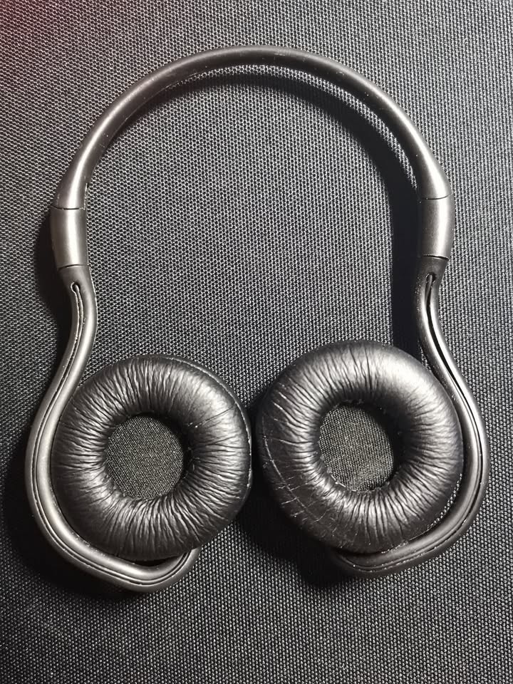 Aukey Bluetooth Sports Headphones 30hr Battery - photo 2
