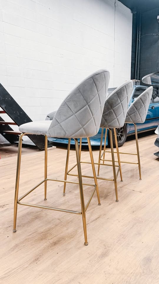 Modern Grey Velvet Bar Stools (Set of 3) - photo 2