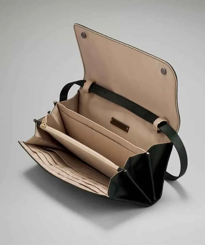 Lululemon Wallet Clutch Crossbody image indicator(2)