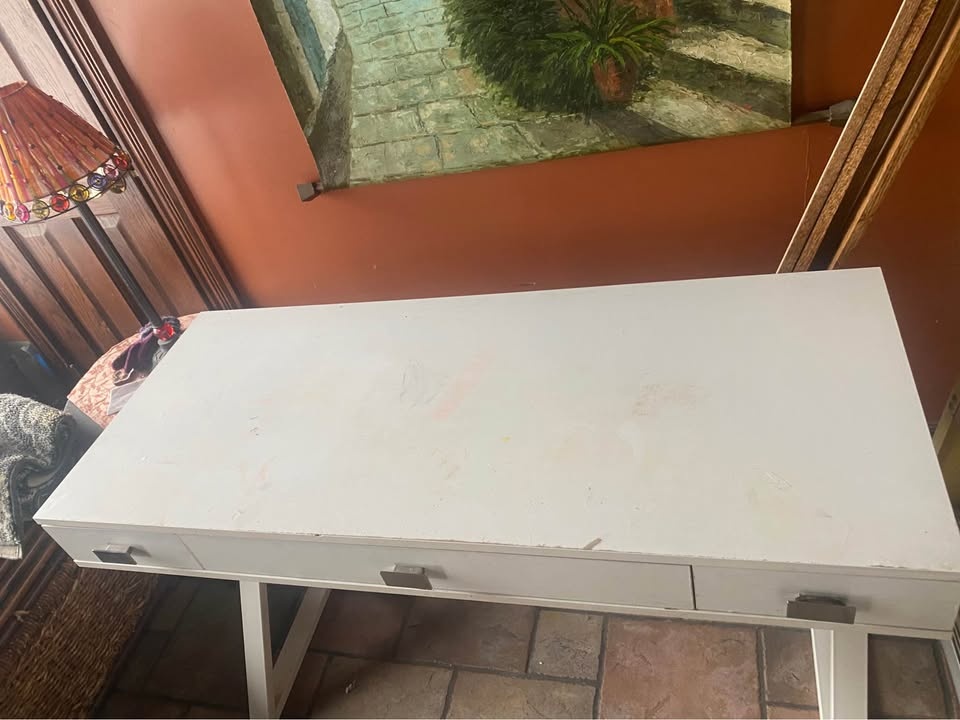 White Desk 47”w x 20”d x 30”h - photo 2