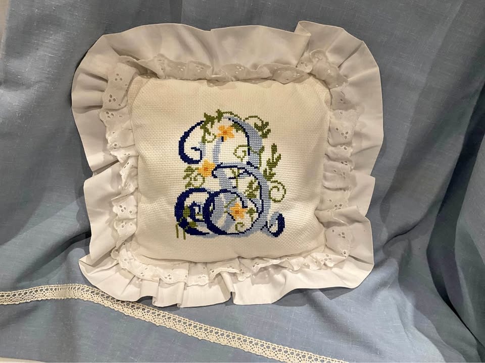 Pillow Cross Stitch Pillow w Ruffle Trim