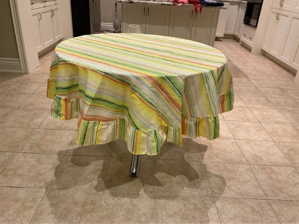 Tablecloth Round Ruffle Cotton Vintage - photo 4