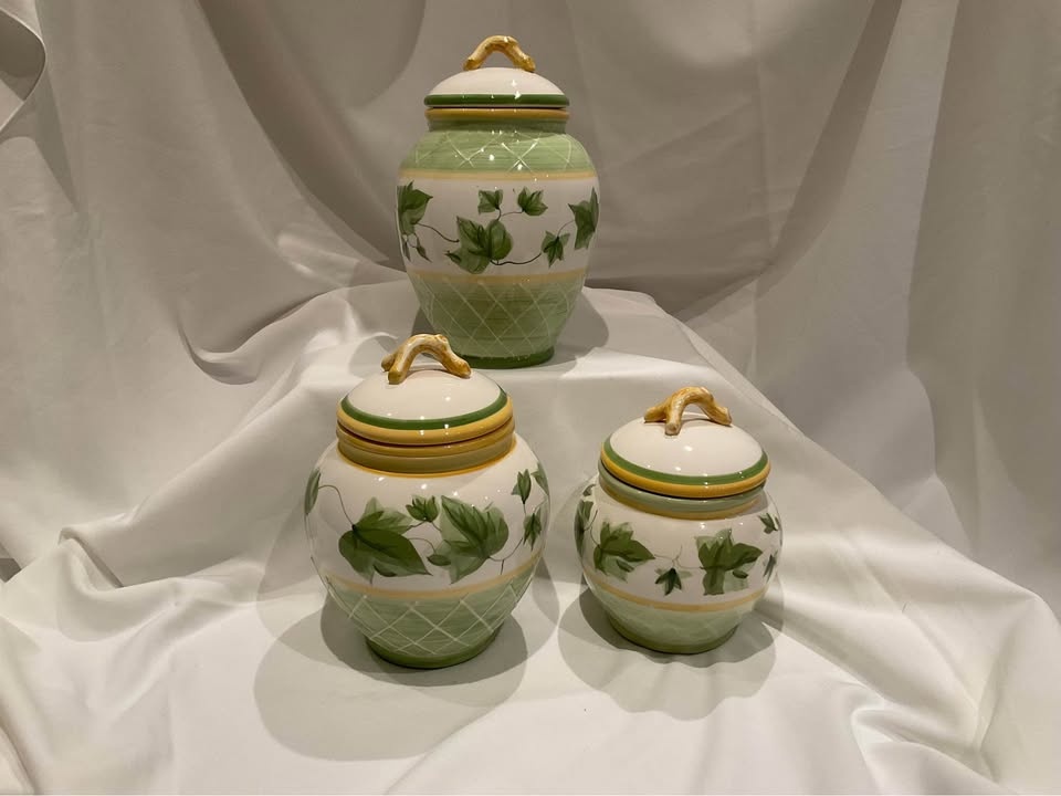 Waverly China Kitchen Canisters - Gazebo Pattern - photo 2