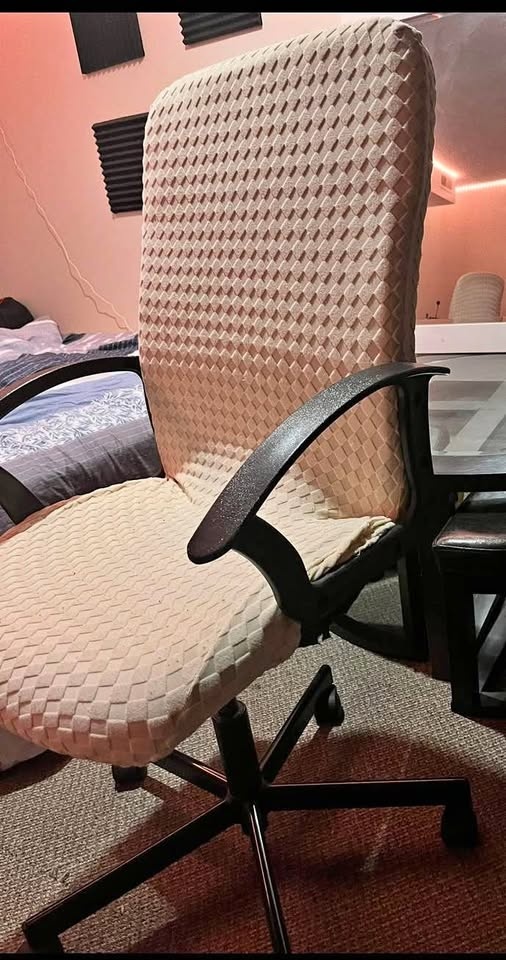 Black Office Swivel Chair