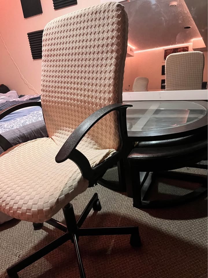 Black Office Swivel Chair - photo 5