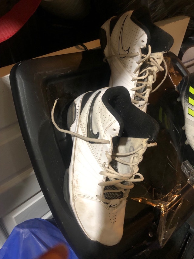 Women's Nike Basketball Shoes Size 9