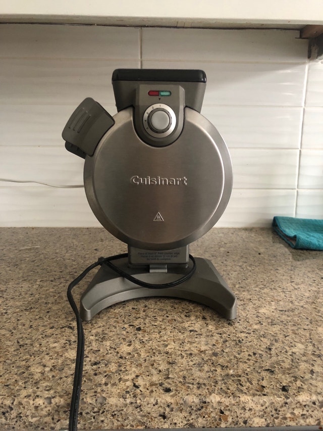 Commercial grade waffle maker