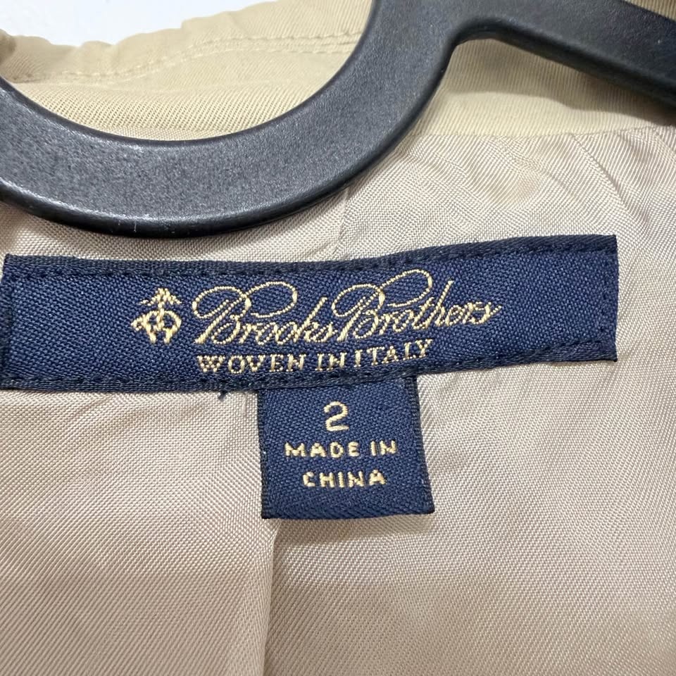 Brooks Brothers Women Beige Two button blazer Size 2 (y2k) - photo 4