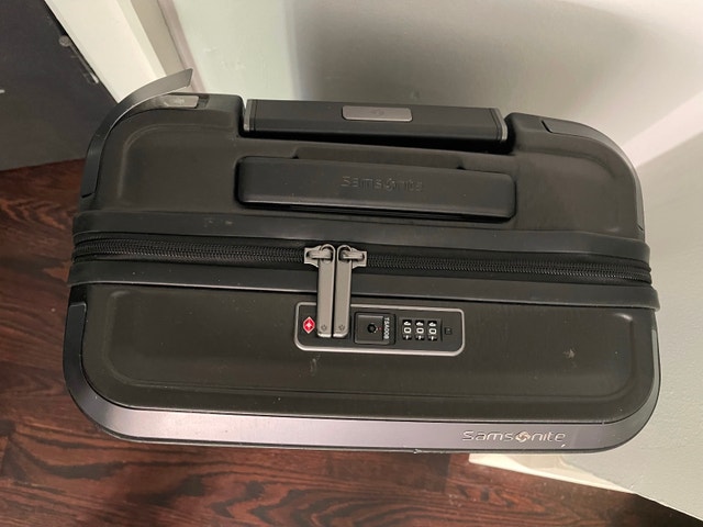 Samsonite Evoa Z Spinner Carry-On Black $540 Retail - photo 4