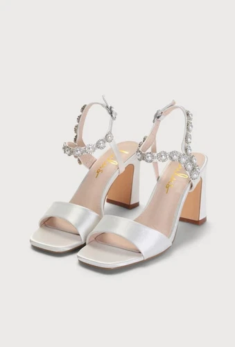 White Satin Pearl Rhinestone Ankle Strap Heels Size 7.5 - photo 2