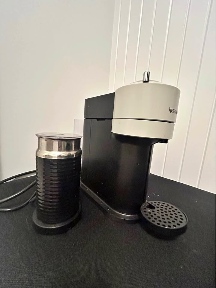 Nespresso Vertuo Next Coffee Machine