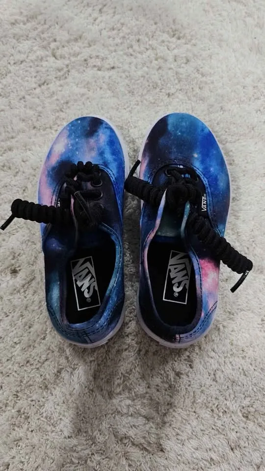 Kids Vans Space Size 11 image indicator(2)