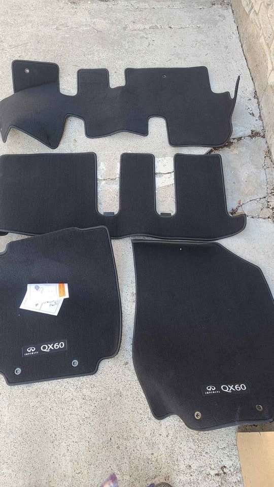 Infinity QX60 Floor Mat