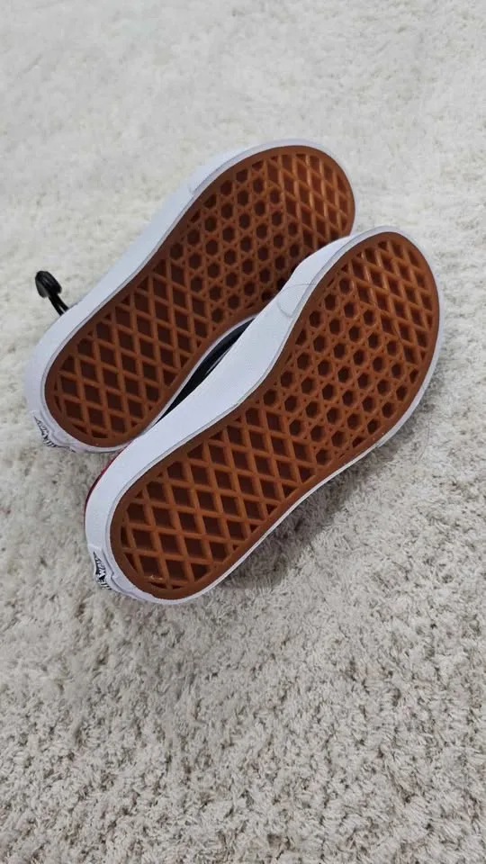 Kids Vans Size 13 image indicator(3)