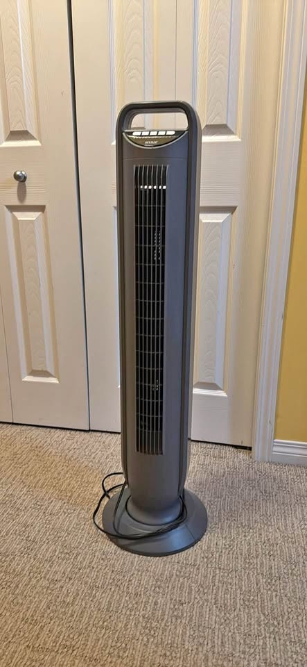 Seville Classics UltraSlimline 40" Tower Fans - Like New w/ Boxe