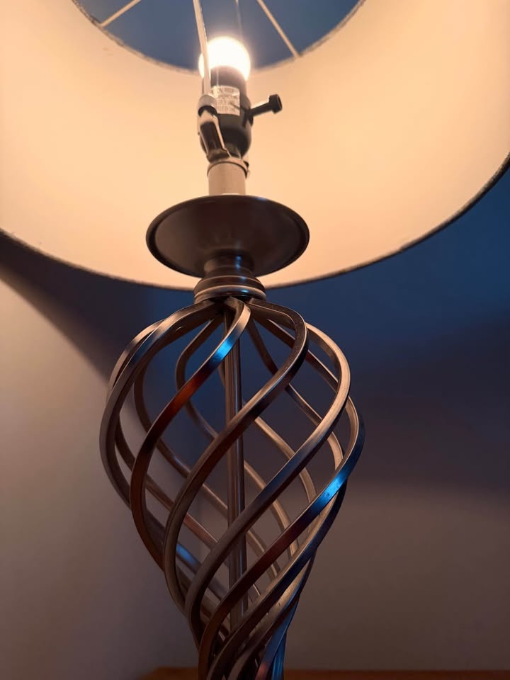 Side/Night Lamp - photo 4