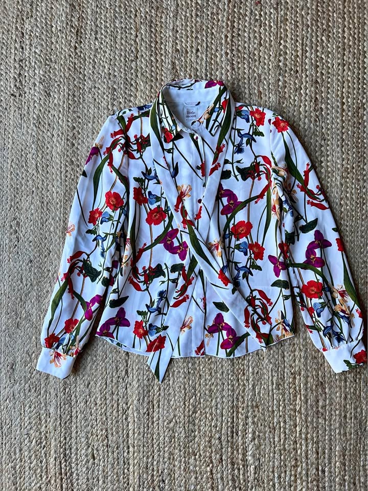 Little Moon White Floral Blouse