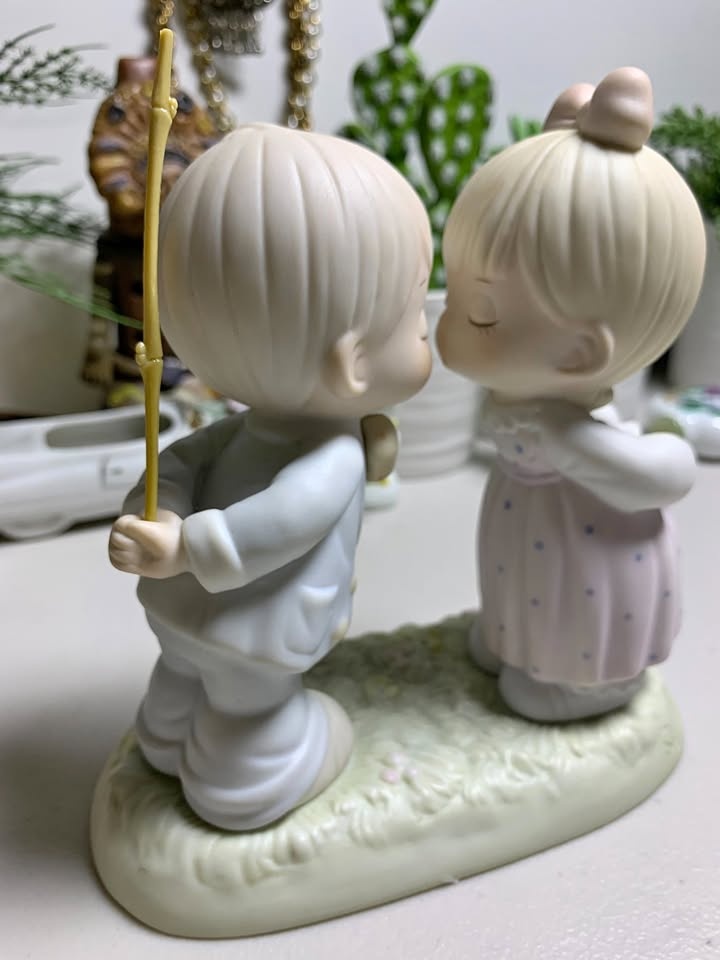 1990 Precious Moments 'Blessings From Above' #523747