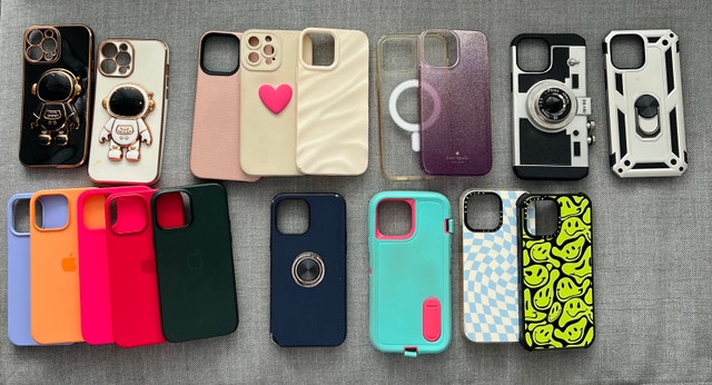 iPhone 13 Pro Max 256GB + 20 free cases! - photo 4