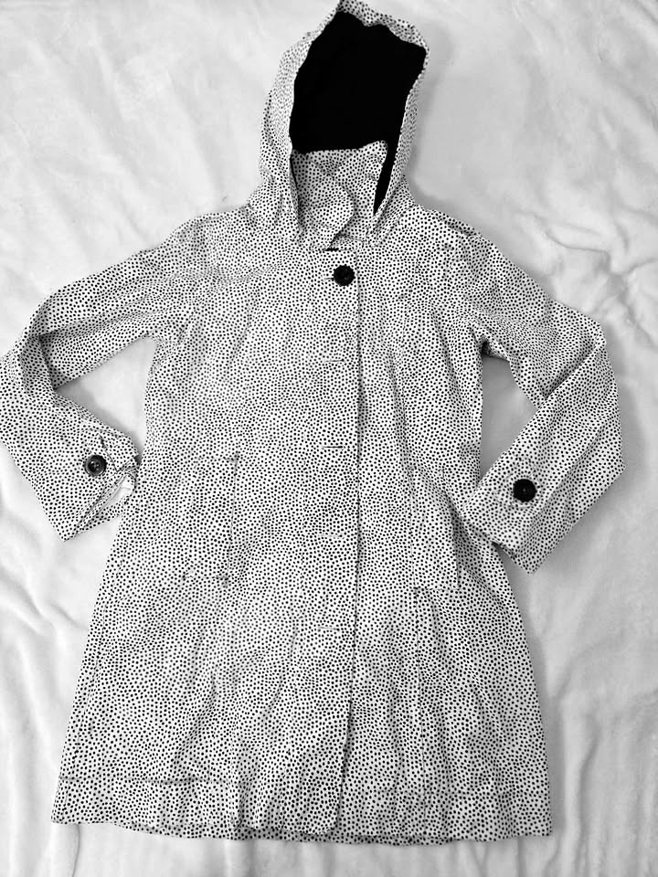 Hatley Raincoat with Removable Hood, Size US 4
