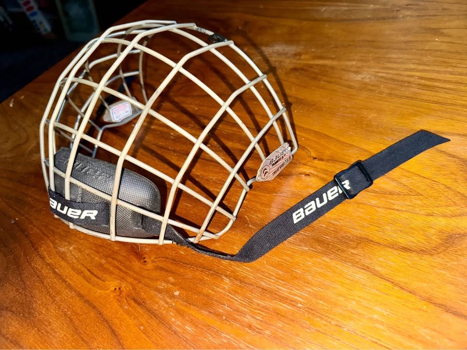 Bauer True Vision II Hockey Face Mask Shield Cage FM2500 - photo 2