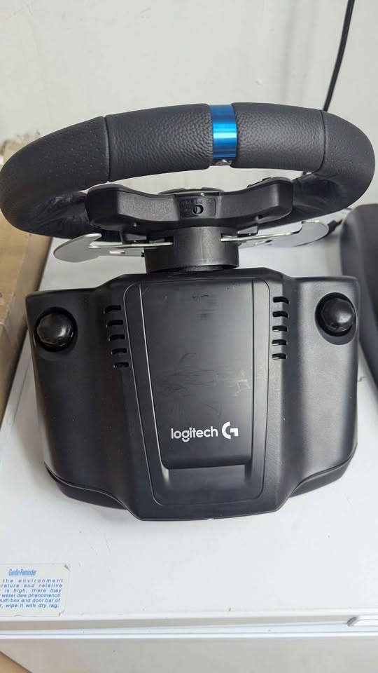 Logitech G29 Driving Force Racing Wheel - photo 4