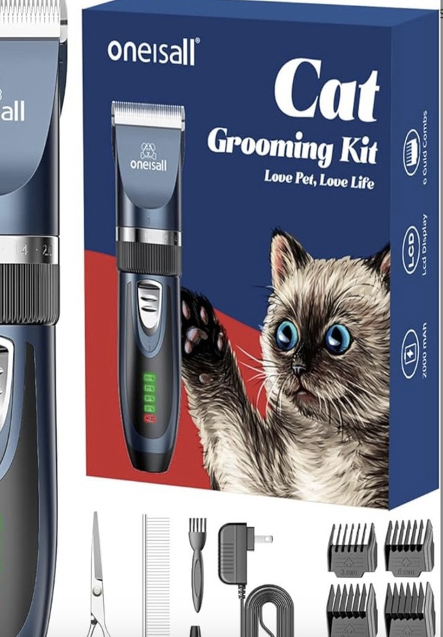 Cat grooming kit