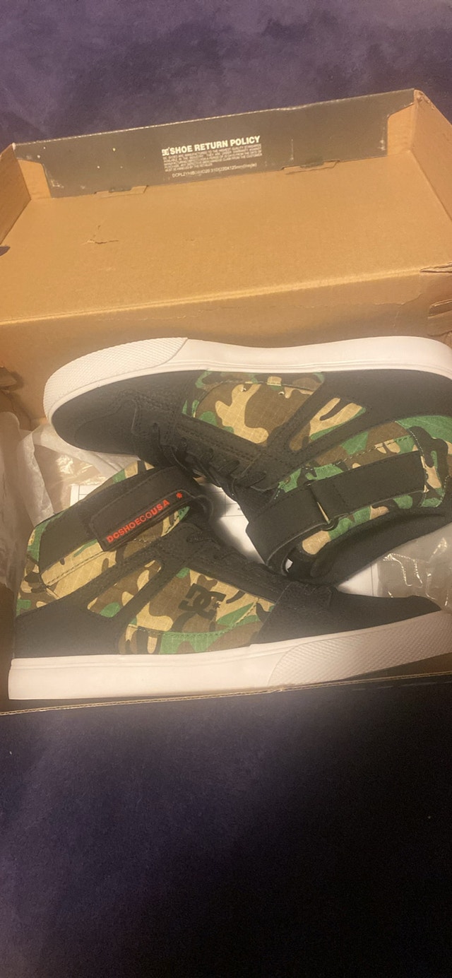 DC Pure High-Top EV Youth 7