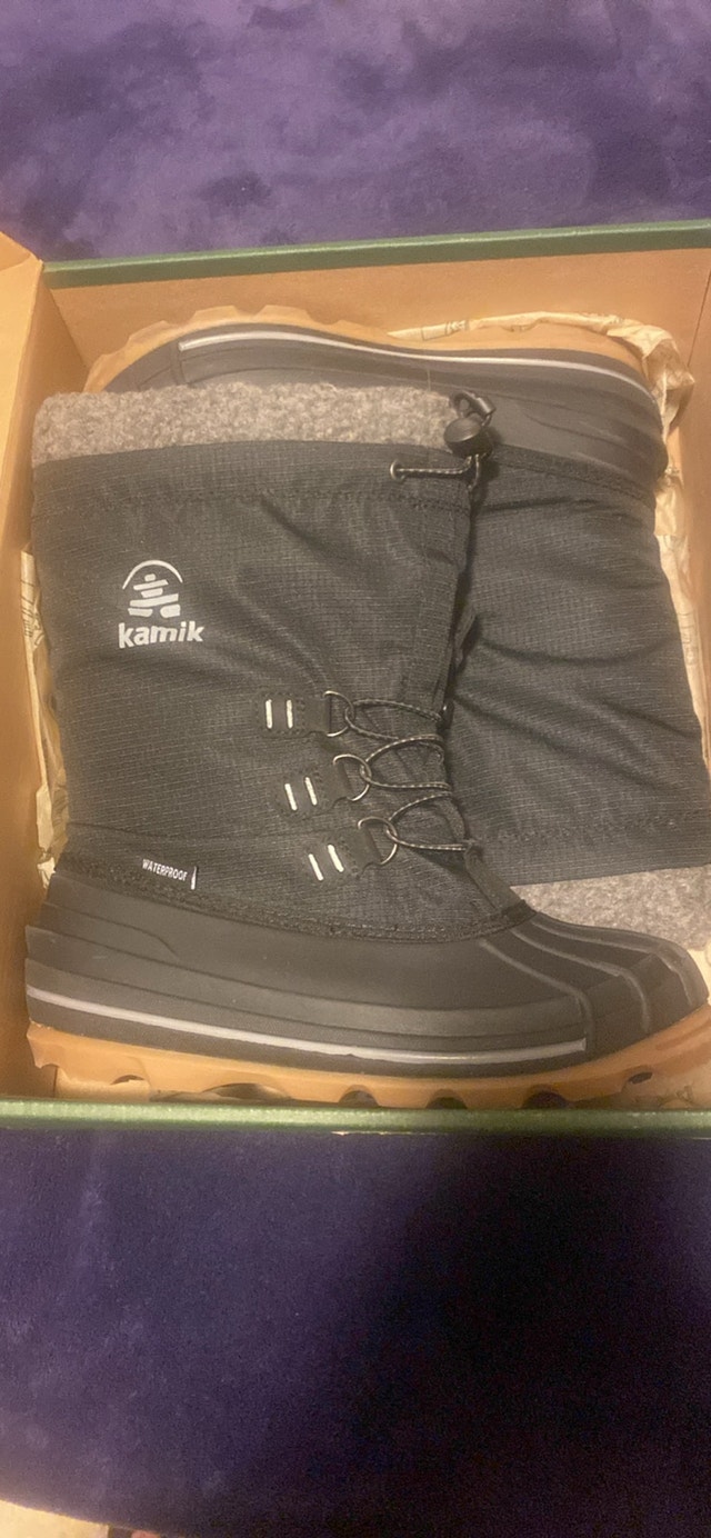 Kamik Winter Boots - Youth 5