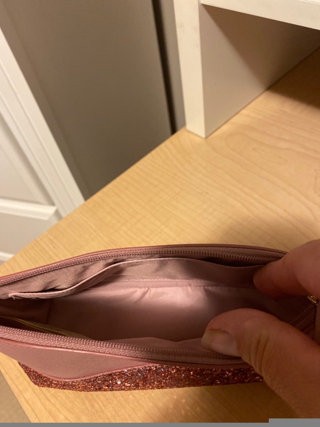 Kate Spade Makeup Bag - photo 2