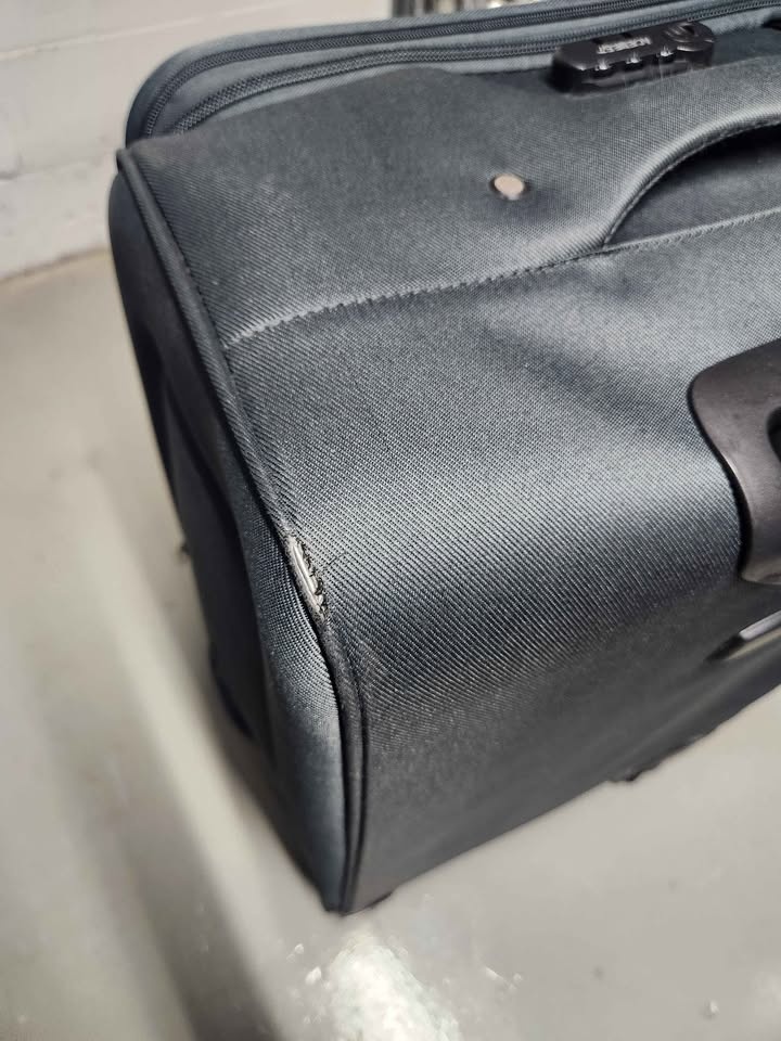 BLACK/GREEN 4 WHEEL CHECKED IN BAG, SUITCASE, LUGGAGE 🏆 - photo 5