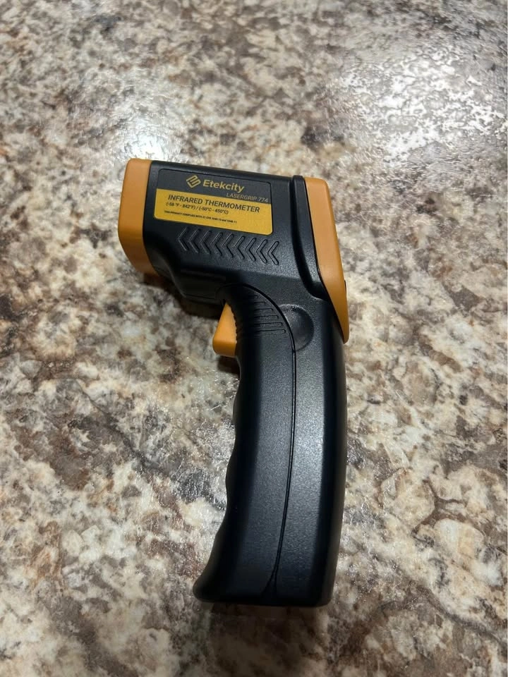 Etekcity Infrared Thermometer 774 - photo 3