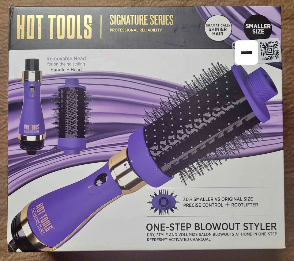 Make offer Hot Tools One Step Blowout Styler BNIB 🏆