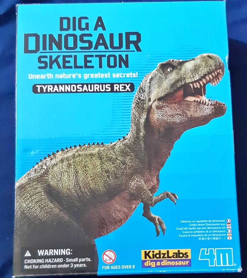 4M KidzLabs Dig A Dinosaur. BNIB 🏆